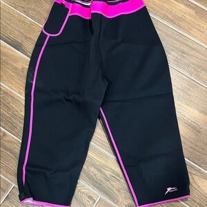 Black and Pink Athletic Capris sauna neoprene capri